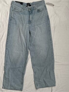 BDG Light Wash Dipped V Flare Jeans